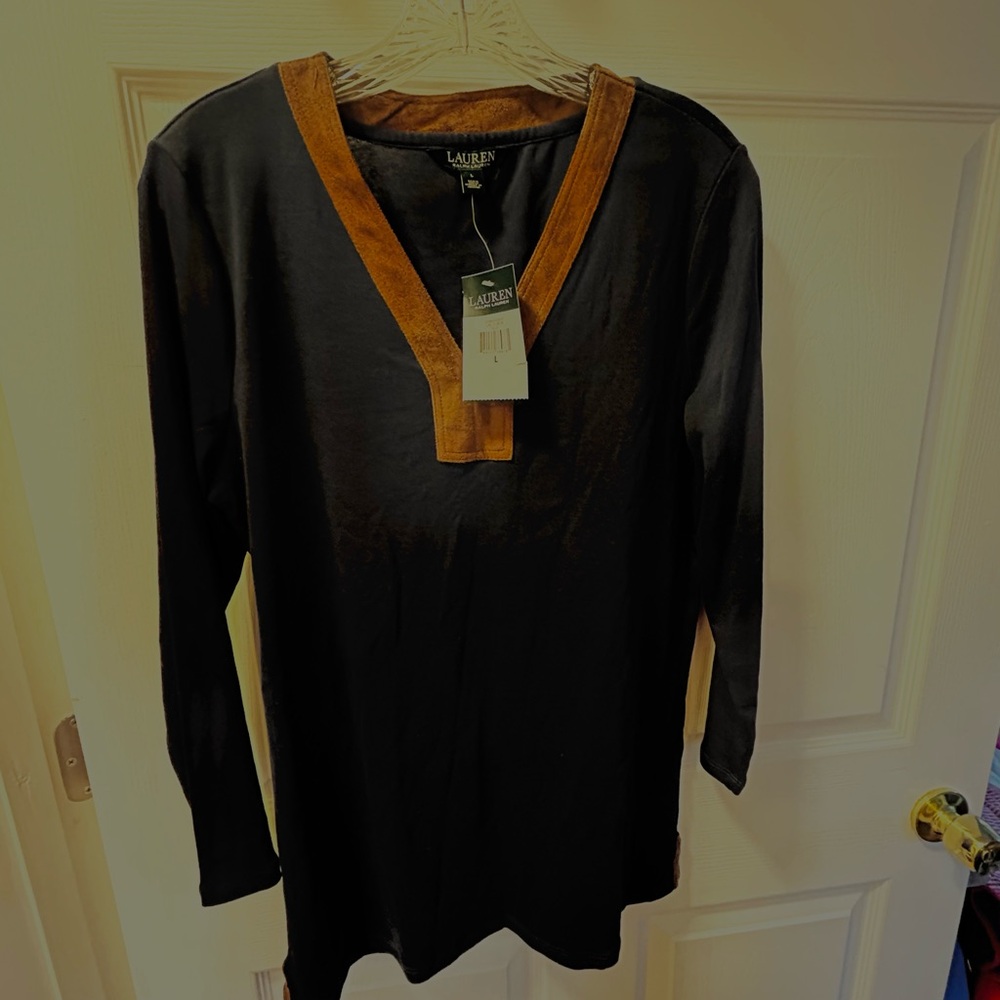 Ralph Lauren navy tunic top w/suede detail at neck, 3/4 sleeves. Sz L, NWT $16